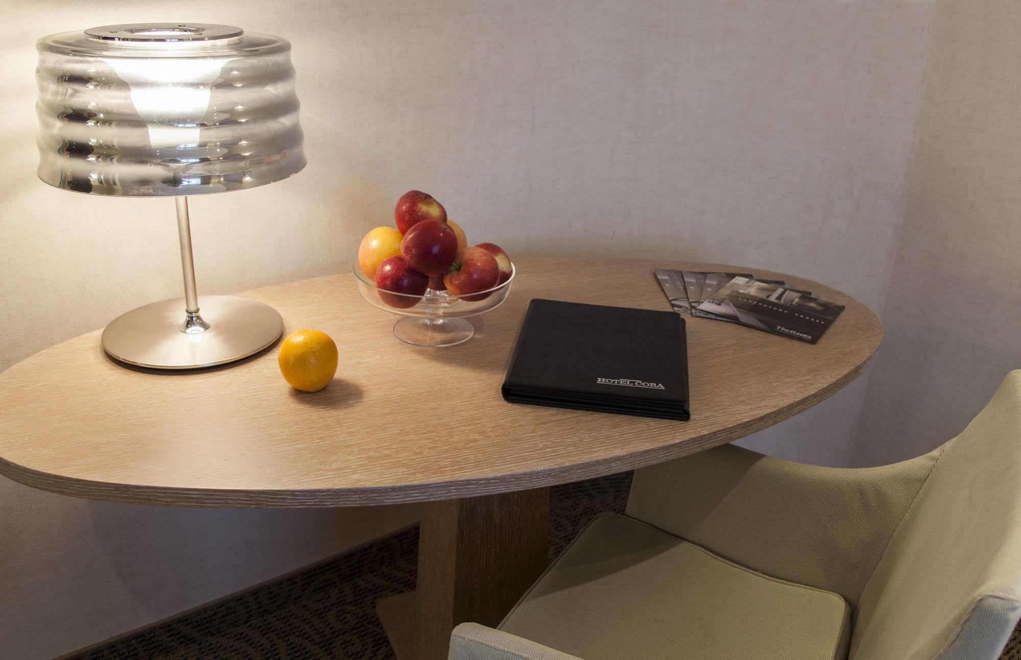 Hotel Cora Карате Брианца Екстериор снимка